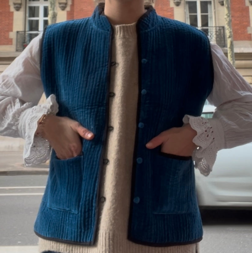 Electric blue Vest